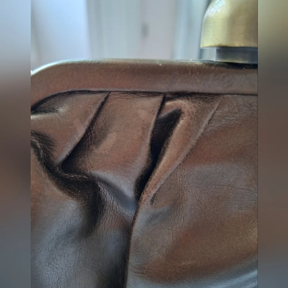Chic Brown Shoulder Bag